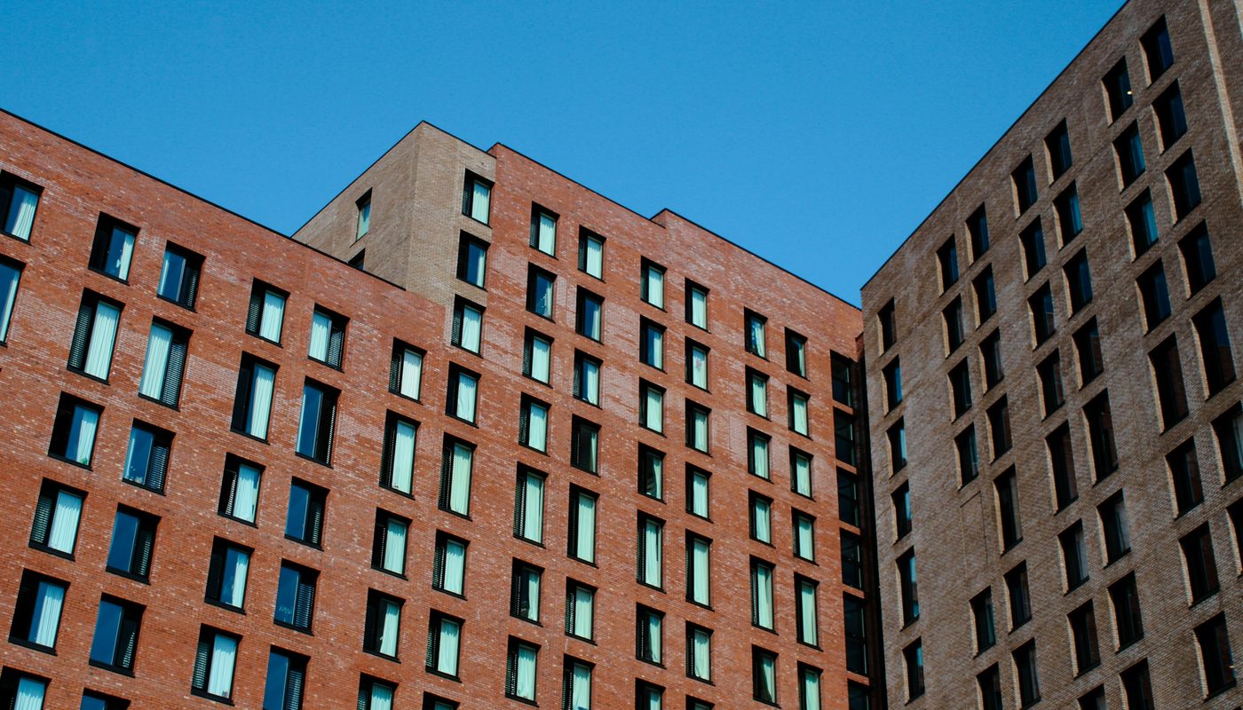 Immeubles modernes d'une résidence étudiante